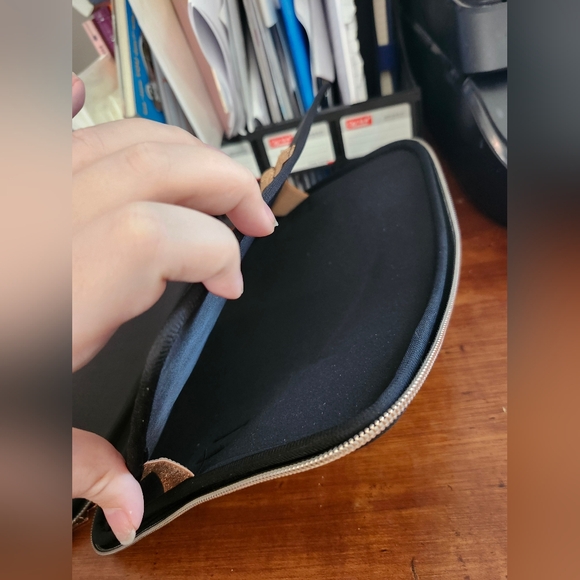 Erin Condren colorblends PlannerFolio - Picture 7 of 7